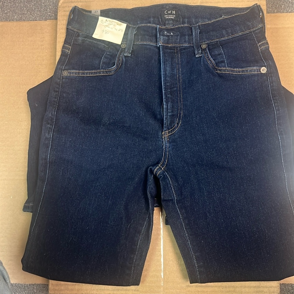 Citizen’s flare high rise petite size 27 jeans